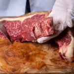 Carne bovina resiste à Quaresma e mantém preços firmes em março