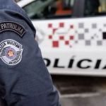 Mulher decapita namorado na Grande SP e alega tentativa de abuso contra criança