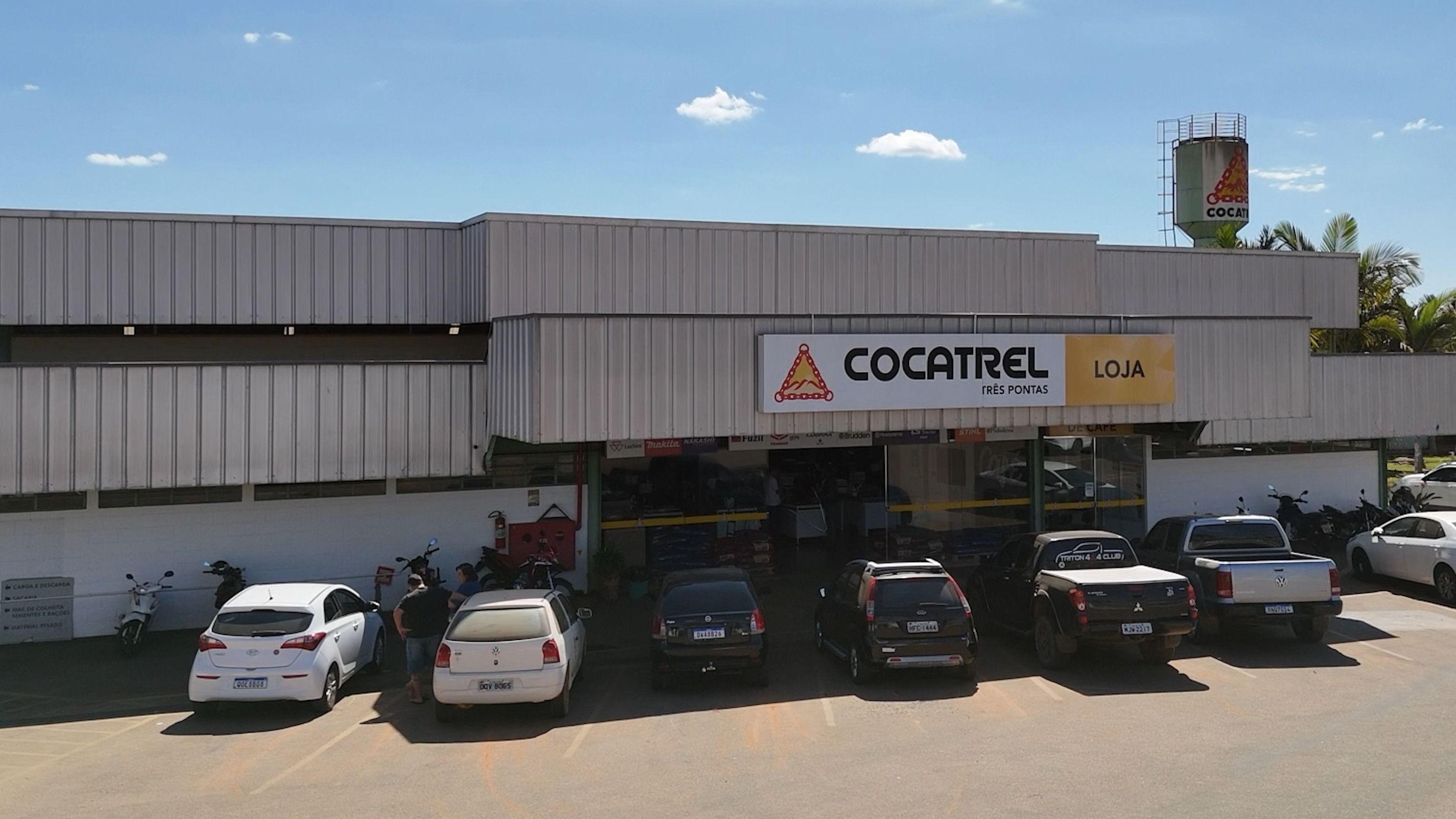 Cooperativa Cocatrel promove feira de negócios