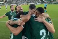 Com 'lambança' e um a mais, América perde para Goiás na estreia na Série B