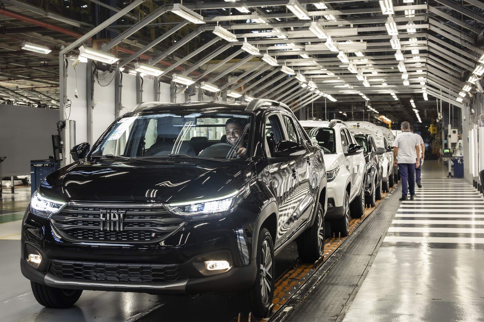 Brasil sobe duas posições e termina 2025 como o 6° maior mercado automotivo do mundo