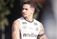 Lucas Veríssimo vai reestrear pelo Santos contra o Inter? Zagueiro responde