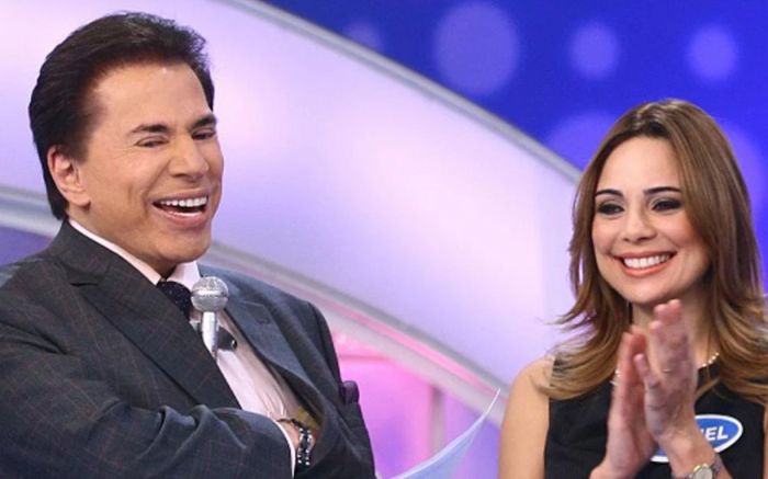 Silvio Santos e Rachel Sheherazade durante gravação do 
