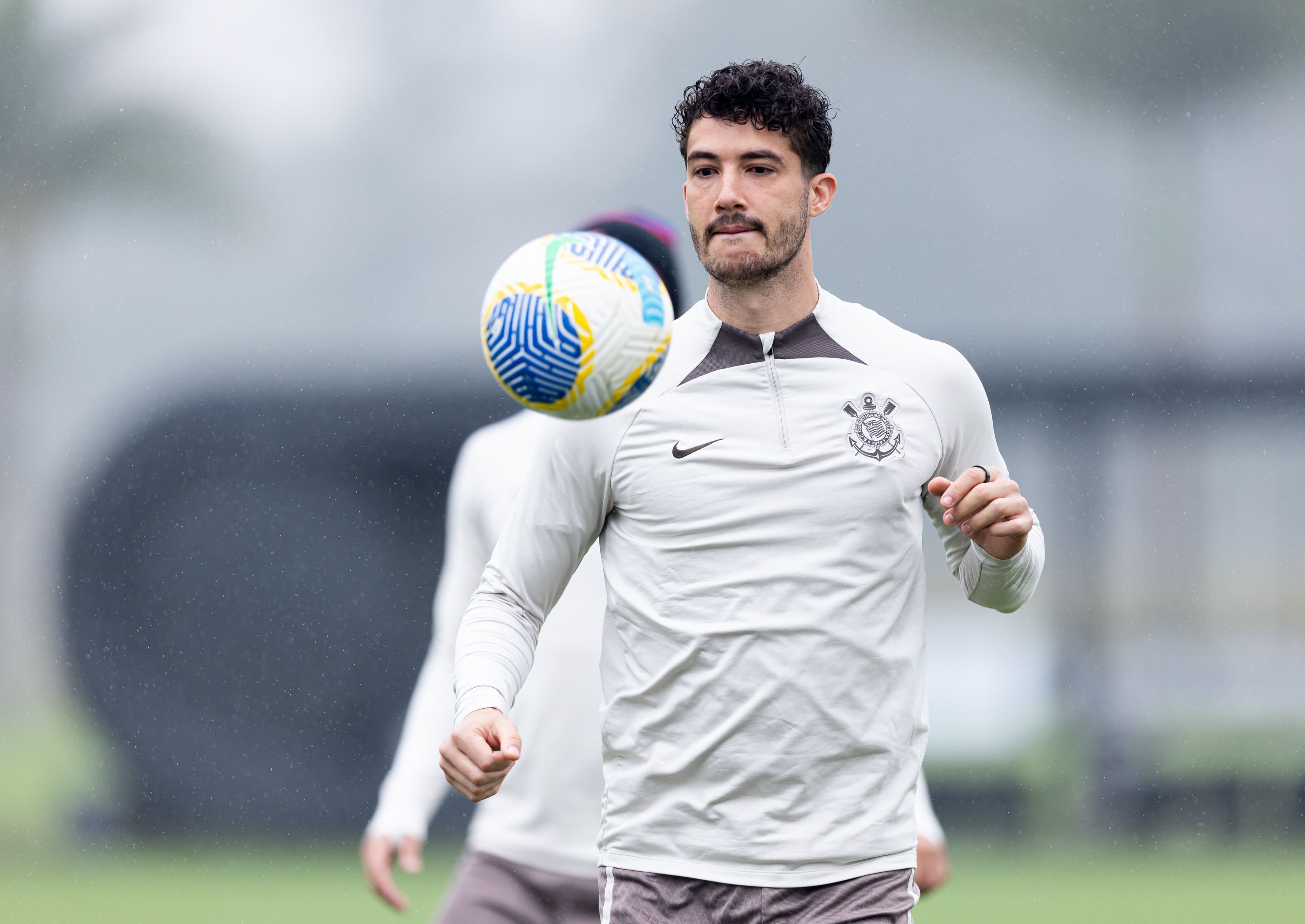 Com cinco possíveis desfalques, Ramón Díaz prepara Corinthians para enfrentar o Cruzeiro