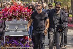 Enterro de Odete Roitman