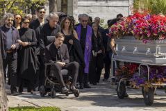 Enterro de Odete Roitman