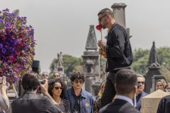 Enterro de Odete Roitman