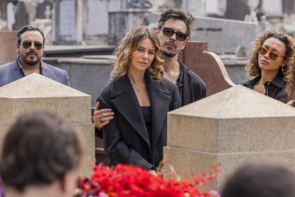 Enterro de Odete Roitman