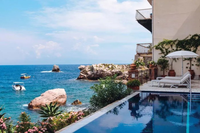 <br />Villa Sant'Andrea, A Belmond Hotel, Taormina Mare<br />