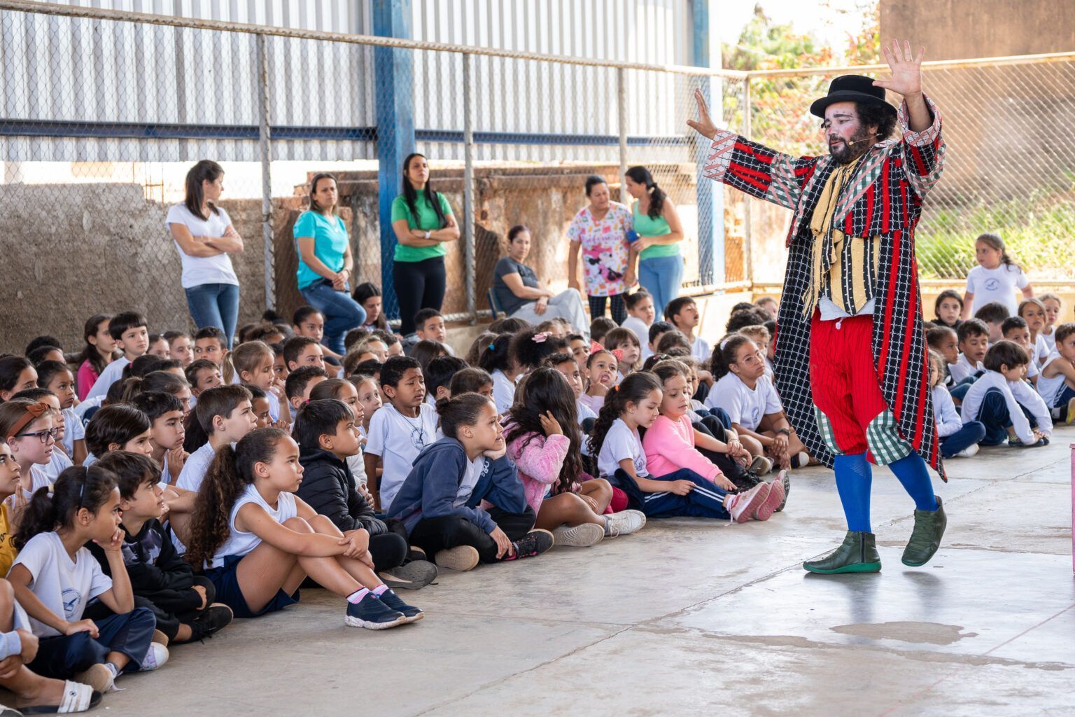 Trupe Sons do Brasil realiza 50ª apresentação neste domingo (29) em Ouro Preto
