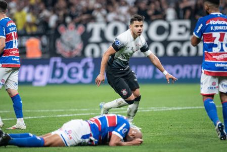 Partida entre Corinthians e Fortaleza pela Copa Sulamericana 2024 - Romero