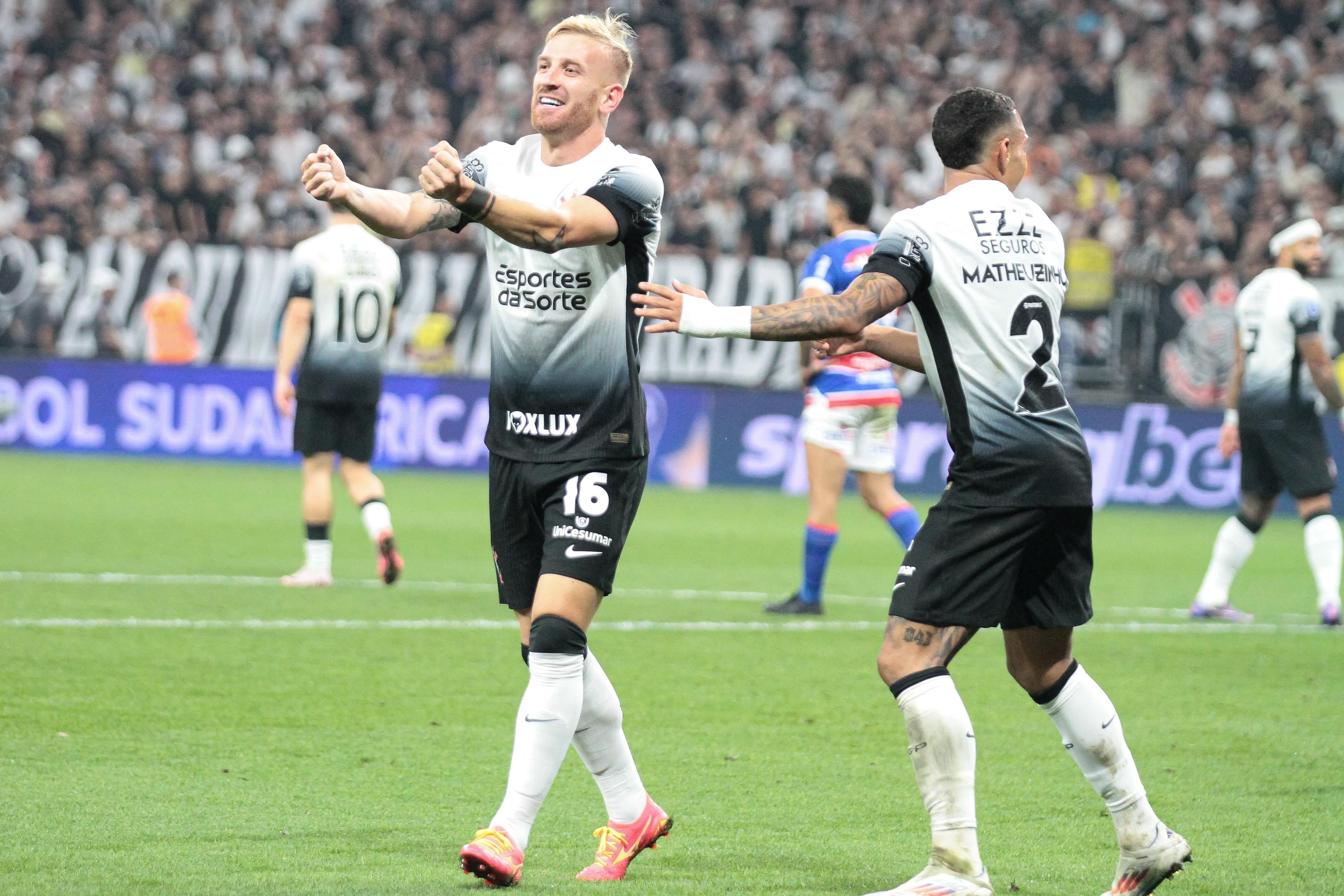 Corinthians garante premiação milionária por classificação à semi da Sul-Americana