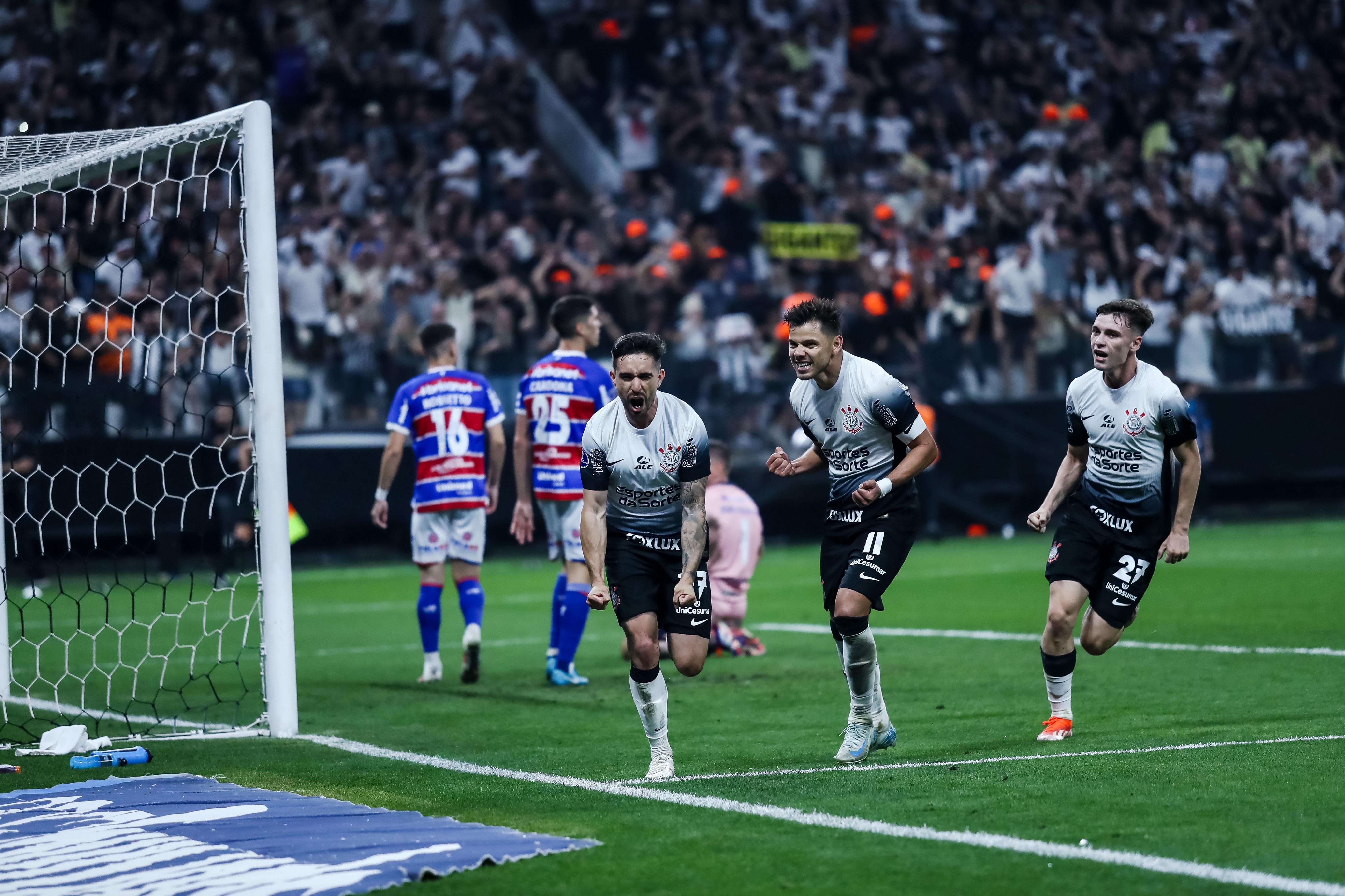 Ramón Díaz vê um novo Corinthians após atropelo sobre o Fortaleza: 'Outra mentalidade'