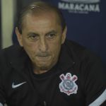 Ramón Díaz enaltece Flamengo, mas vê Corinthians vivo na Copa do Brasil