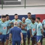 Com Matheus Pereira, Seleção treina em Brasília com torcida e sem dica de time