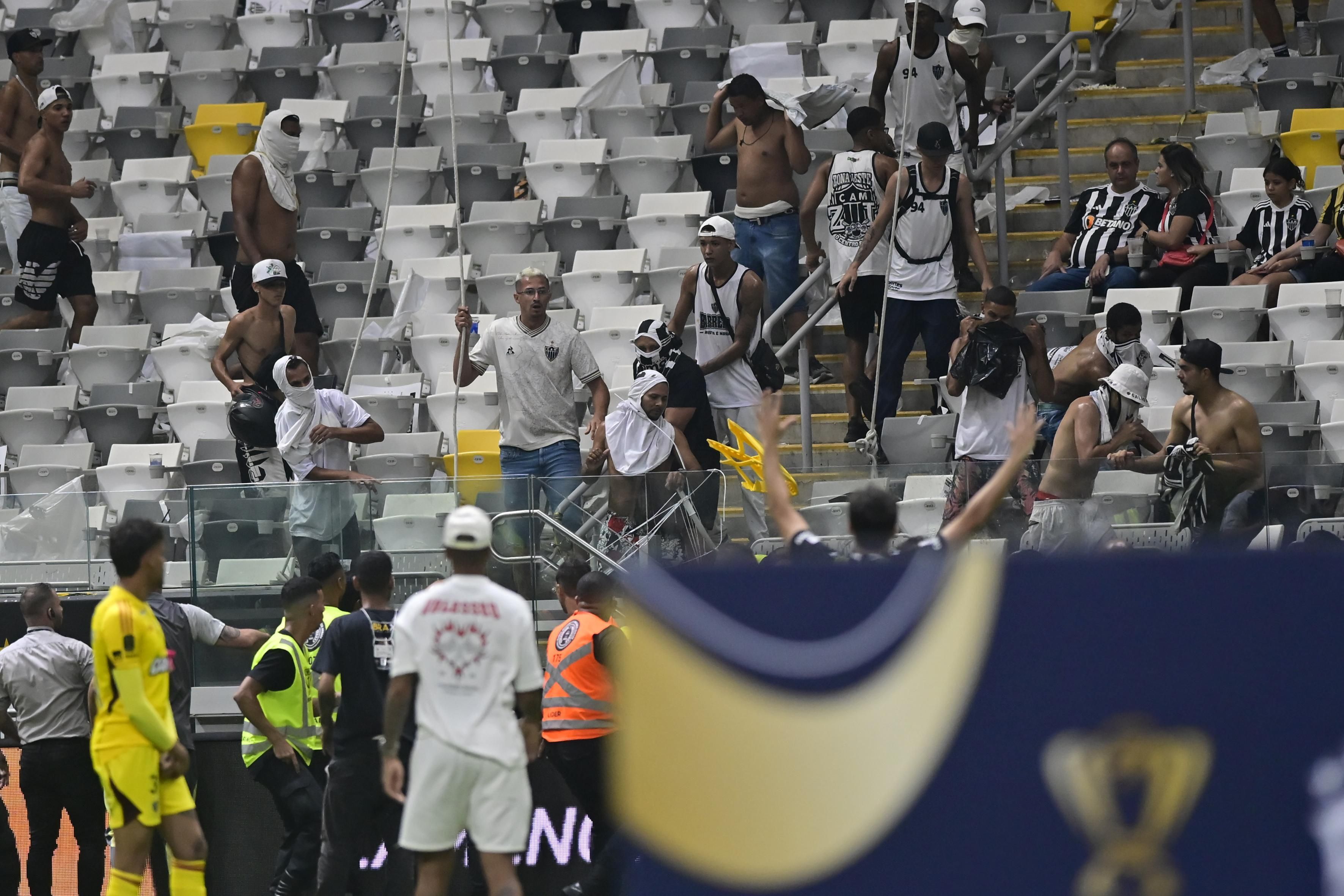 Flamengo repudia violência na Arena MRV, tratamento recebido e cobra punição ao Atlético
