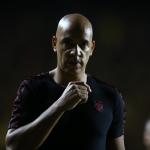 Pepa, ex-Cruzeiro, abre o jogo sobre futuro no Sport após acesso à Série A