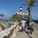 Previsão do tempo: domingo (13) será de muito calor com possibilidade de chuva em Salvador (BA)