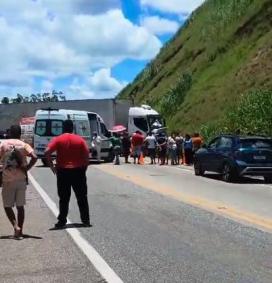 Acidente próximo de Governador Valadares
