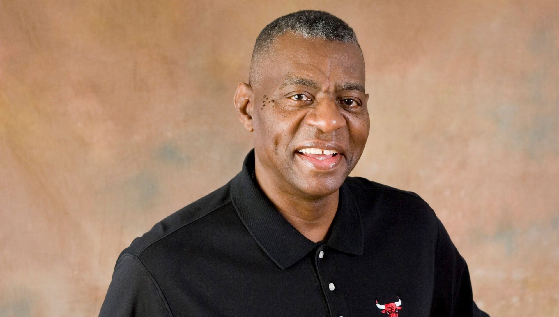 Morre Bob Love, ídolo do Chicago Bulls, da NBA, após luta contra o câncer