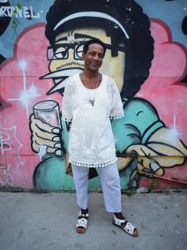 Celebridades no aniversário de Humberto Carrão