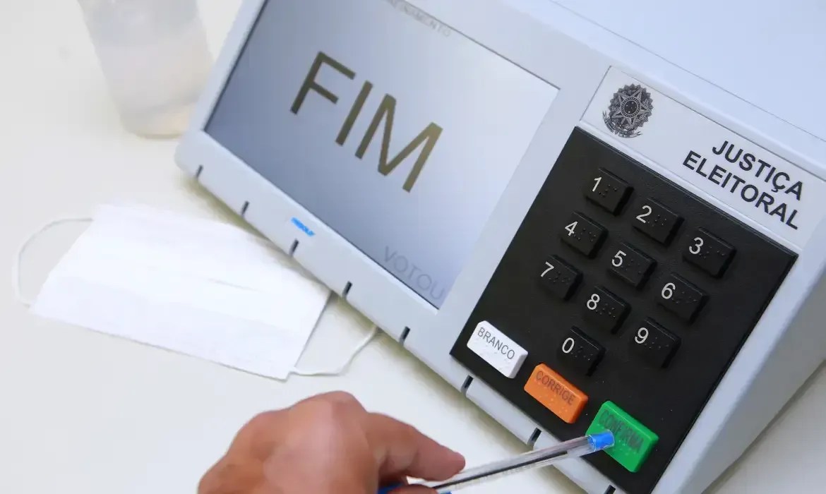 Cadastro eleitoral para as Eleições 2026 fecha em um mês