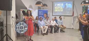 Rosana, diretora geral do hospital, falou no início da solenidade.
