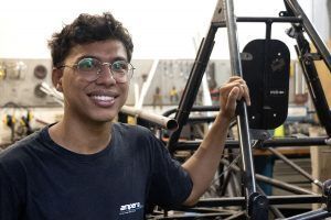 Estudantes brasileiros são escolhidos para desenvolver projeto na Fórmula 1