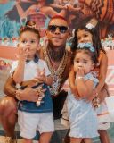 Mc Poze do Rodo e filhos