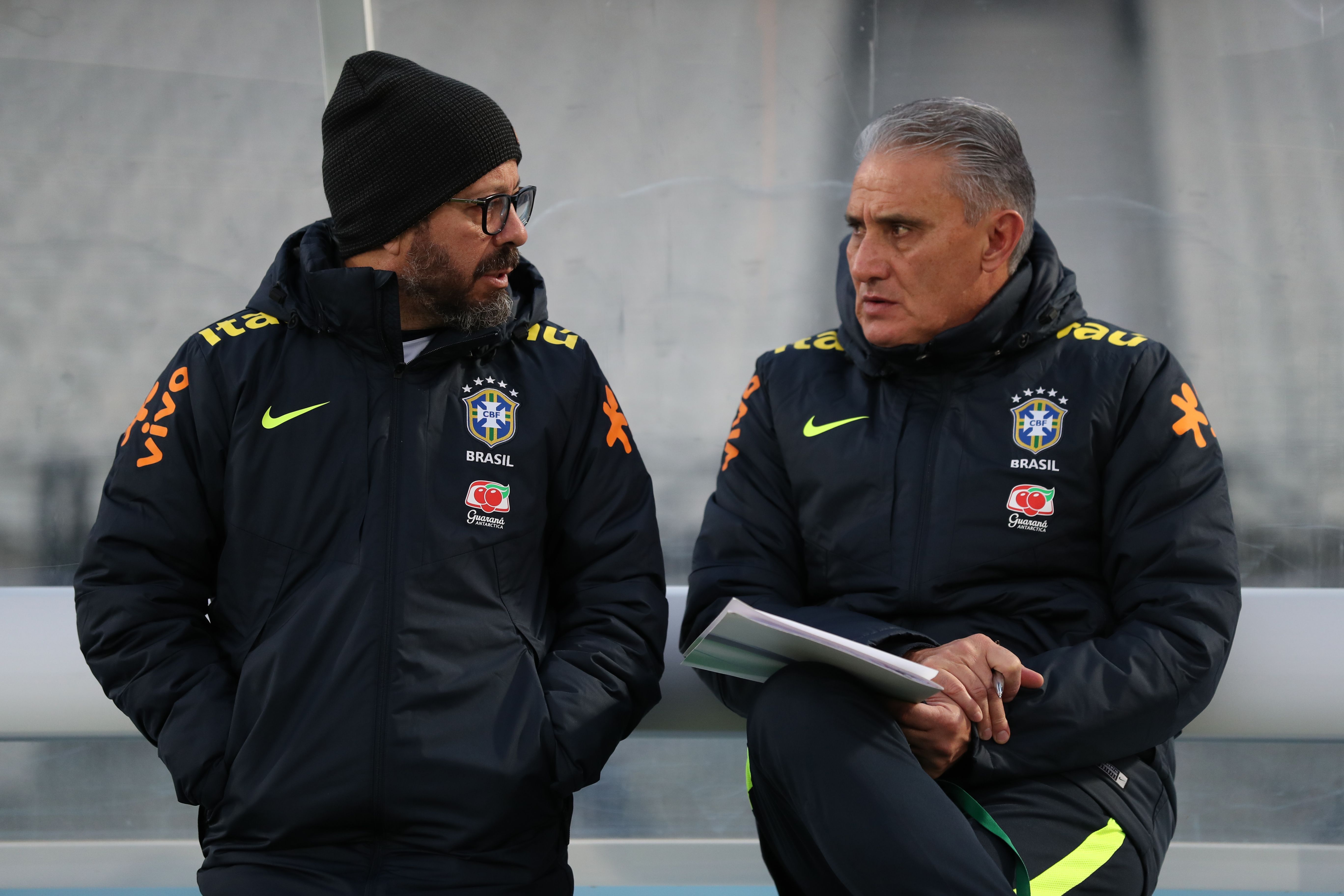 Auxiliar deixa comissão de Tite após 24 anos; leia carta de despedida