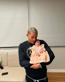 Mc Poze do Rodo e filhos