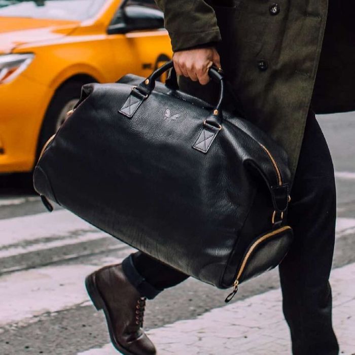 Bolsas Masculinas o acessório que conquistou o Guarda-Roupa do Homem modernos