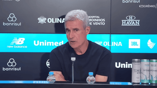 Luís Castro, técnico do Grêmio