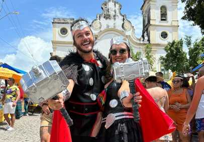 Round 6, Thor e mais: Fátima Bernardes e Túlio mostram criatividade nas fantasias de Carnaval