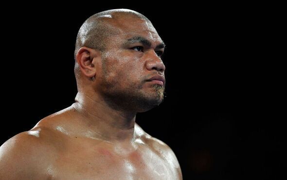 Boxeador nigeriano volta aos ringues depois de 20 anos preso