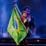 Bruno Mars mostra samba no pé em show e conquista web: “Molejo”