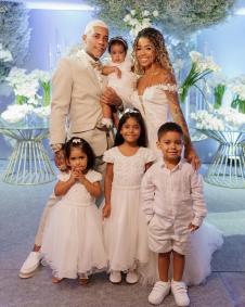 Mc Poze do Rodo e filhos