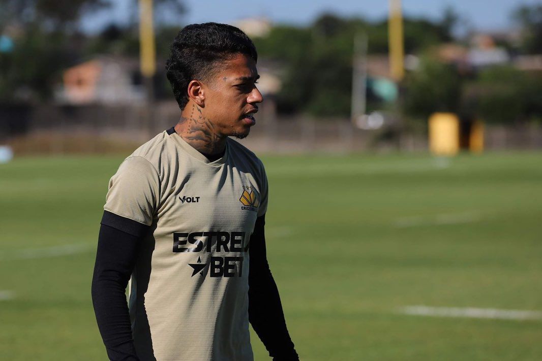 Rebaixado para a Série B do Brasileiro, meia-atacante é anunciado por clube europeu
