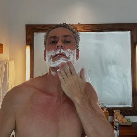 Alexandre Nero revela novo visual para Vale Tudo