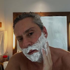 Alexandre Nero revela novo visual para Vale Tudo