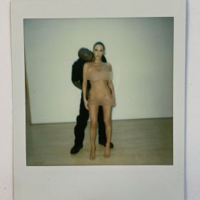 Bianca Censori nas redes sociais