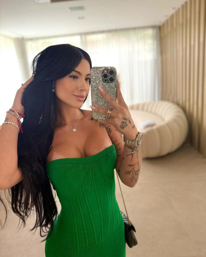 Rayane Figliuzzi, namorada de Belo