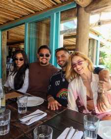 Virginia, Zé Felipe e amigos em viagem ao Uruguai
