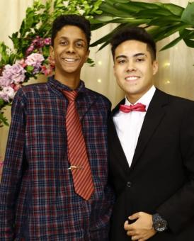 Lucas Colombo e a mãe