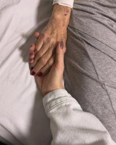 Fabiana Justus compartilha diagnóstico de câncer da avó