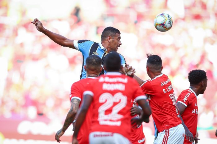 Inter perdeu para o Grêmio em 2020 com gol de Diego Souza