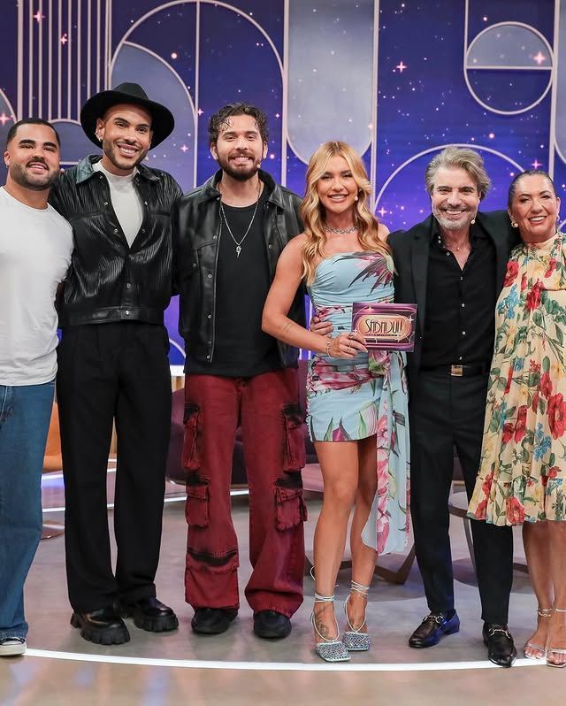 Gustavo Mioto no Sabadou, com Virginia