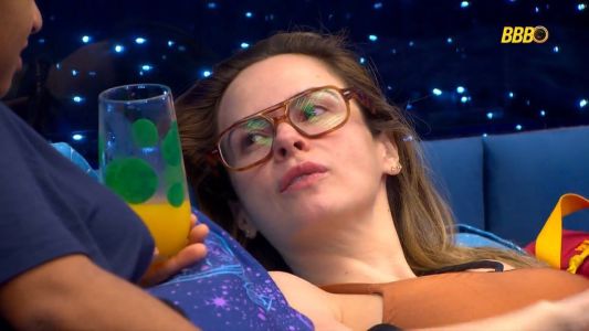 Ana Paula Renault fez revelação sobre estar sem comer