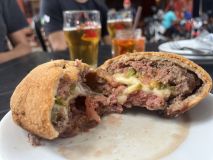 Bolinho de carne do Ali Ba Bar