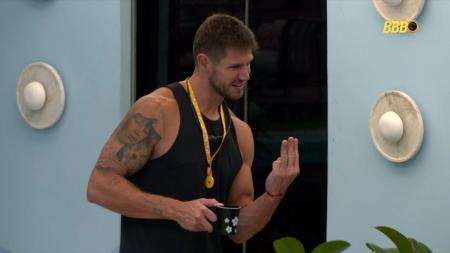 Jonas pode atingir feito histórico nesta noite